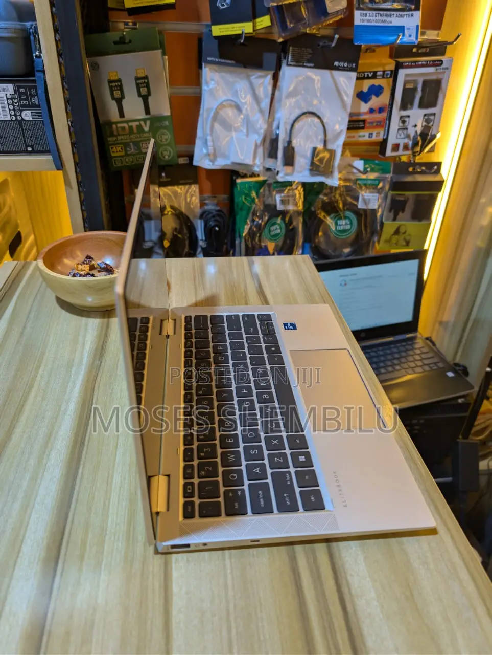 Laptop HP EliteBook x360 1030 G8 16GB Intel Core i7 SSD 512GB