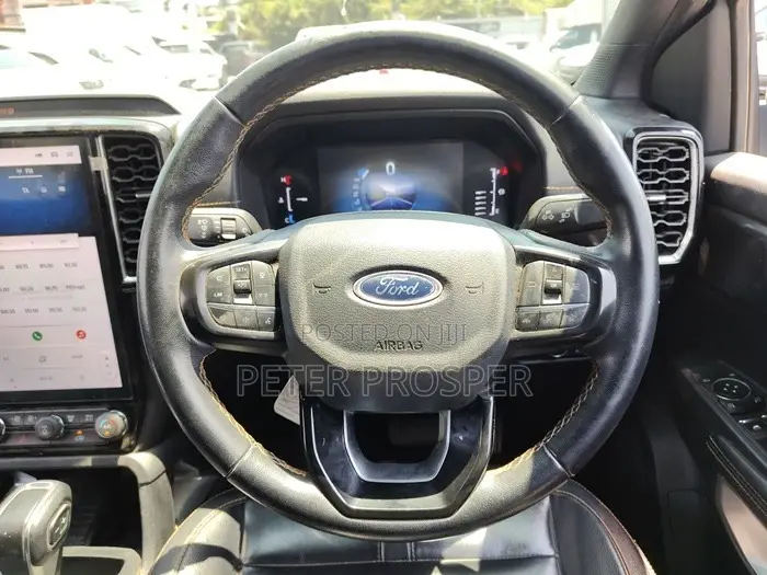 New Ford Ranger Wildtrak 2023 Orange