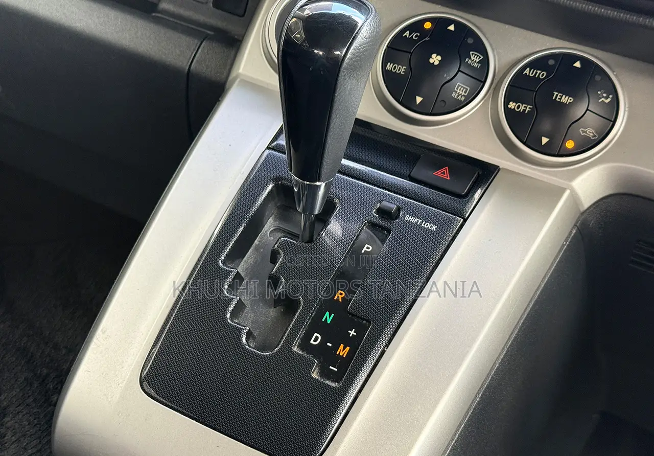 Toyota Corolla Rumion 2007 Pearl