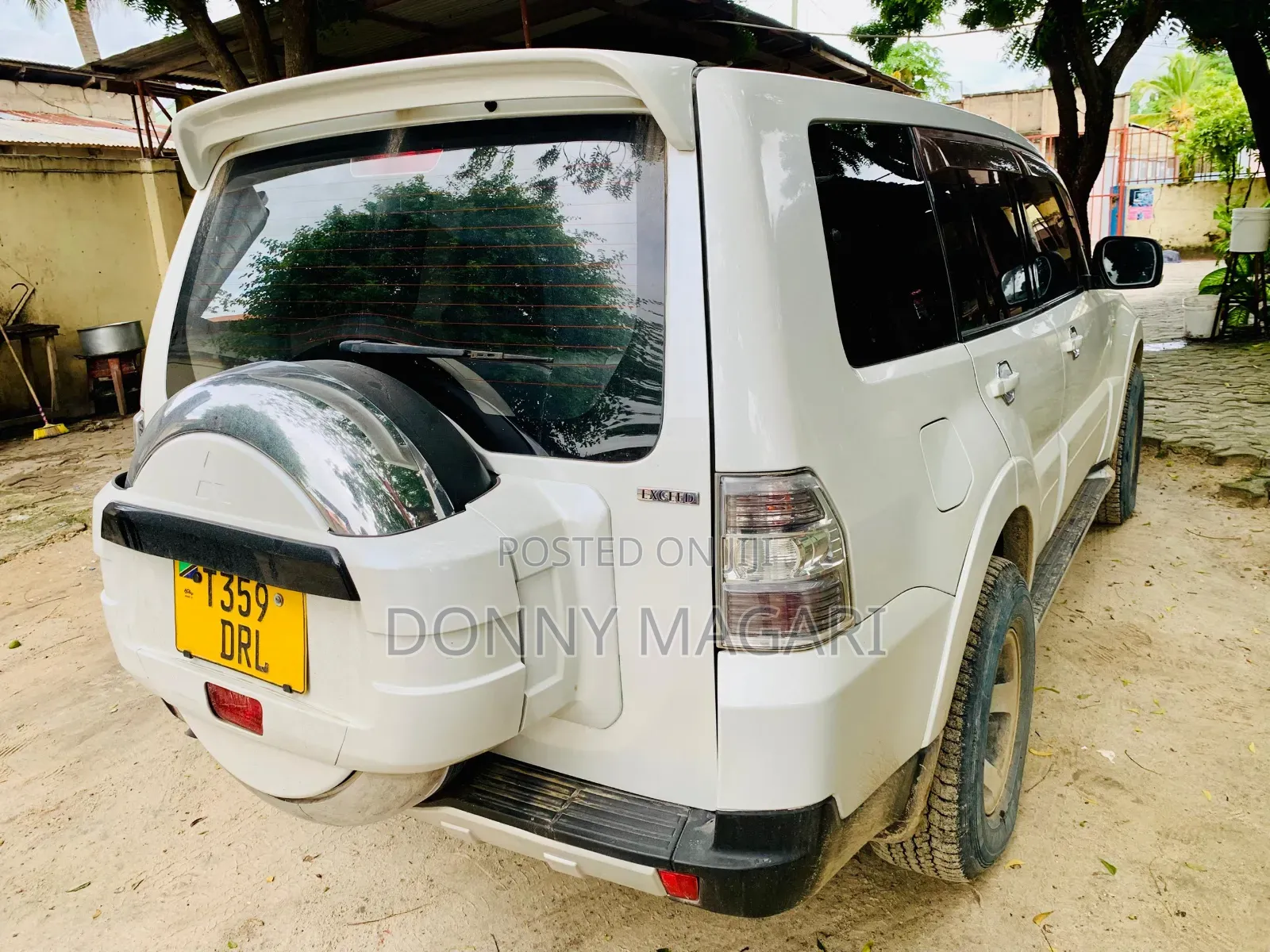 Mitsubishi Pajero 2008 White
