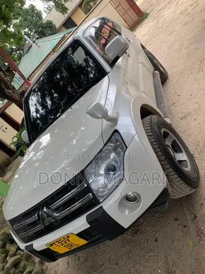 Mitsubishi Pajero 2008 White