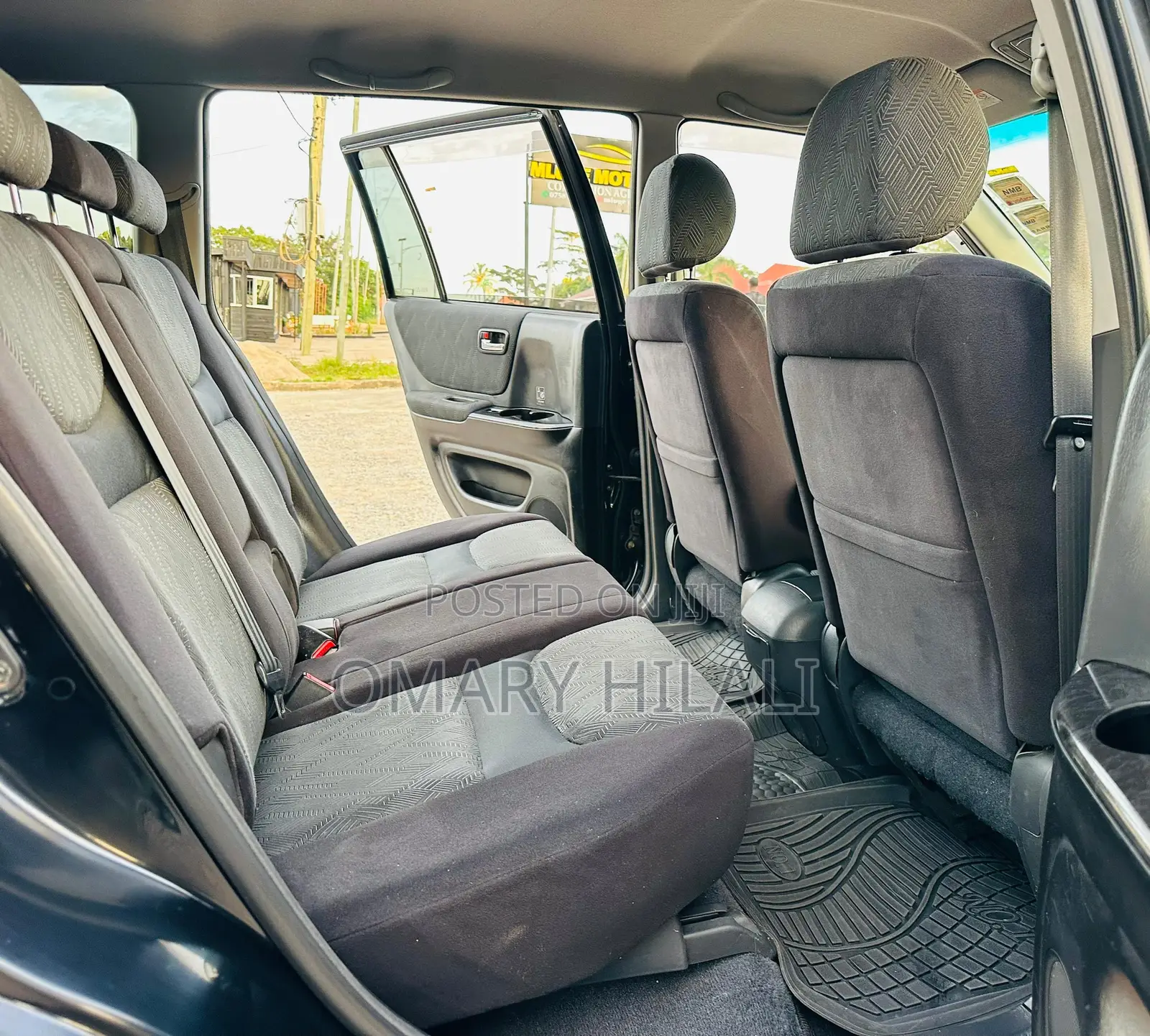 Toyota Kluger 2001 Black