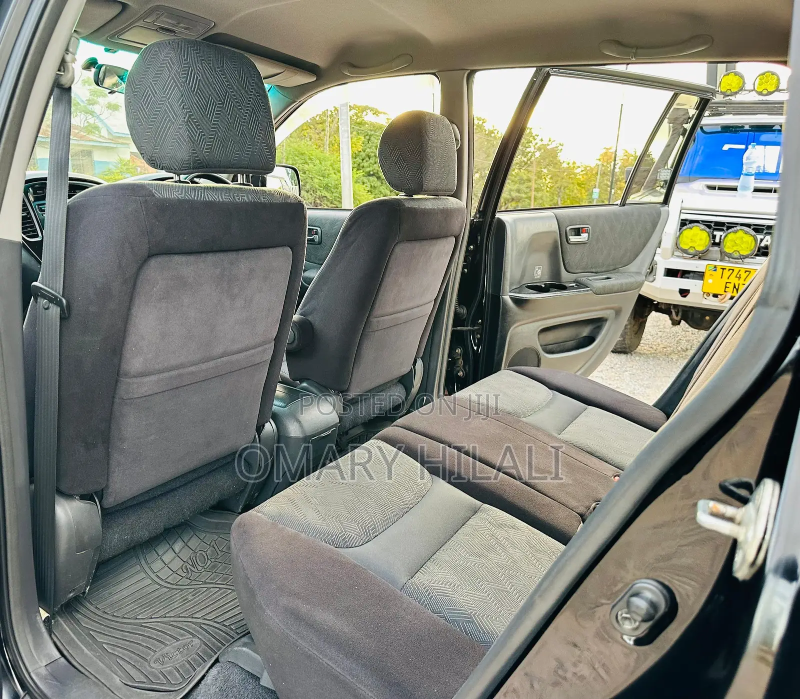 Toyota Kluger 2001 Black
