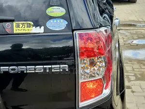 Subaru Forester 2010 Black