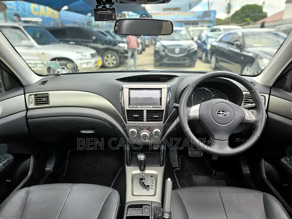 Subaru Forester 2010 Black