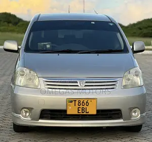 Toyota Raum 1.5 AWD 2005 Gray