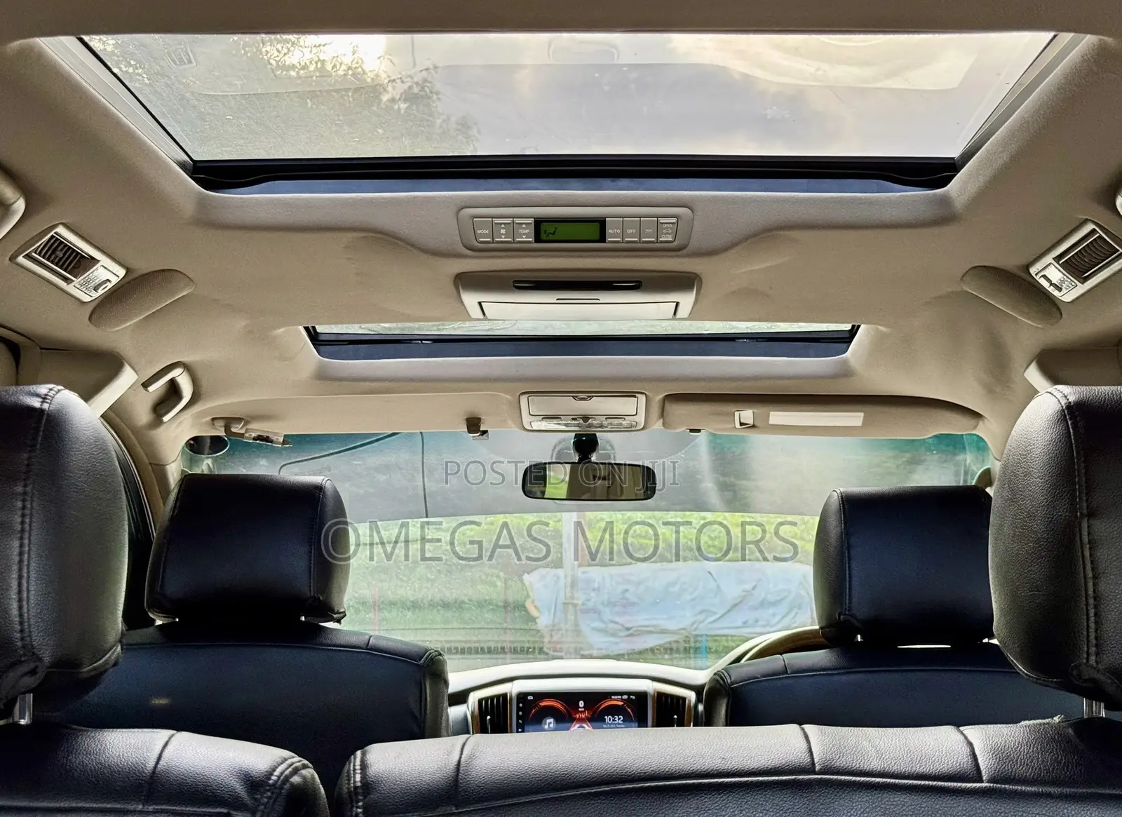 Toyota Alphard 2.4 Petrol FWD 2006 Pearl
