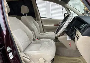 Toyota Alphard 2.4 Petrol FWD 2005 Pearl