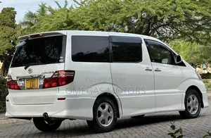 Toyota Alphard 2.4 Petrol FWD 2005 Pearl