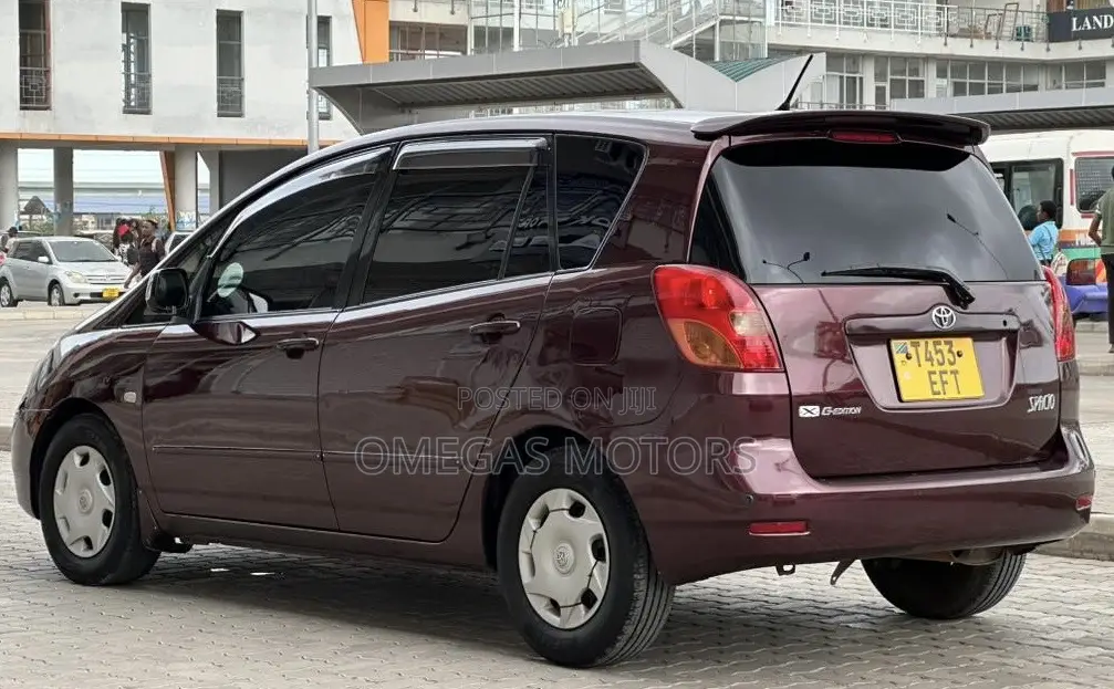 Toyota Corolla Spacio 1.8 X 4WD 2002 Maroon