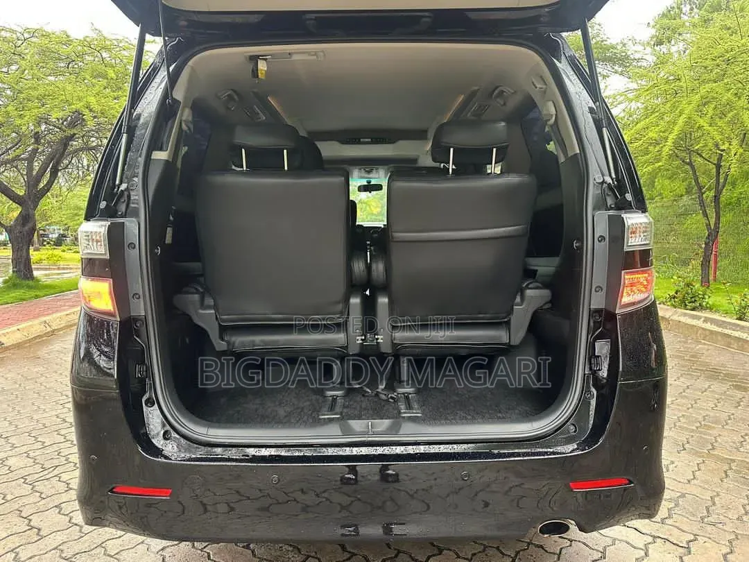 Toyota Alphard 2009 Black
