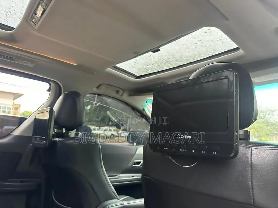 Toyota Alphard 2009 Black