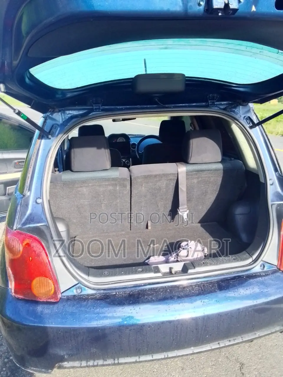 Toyota IST 2006 Blue