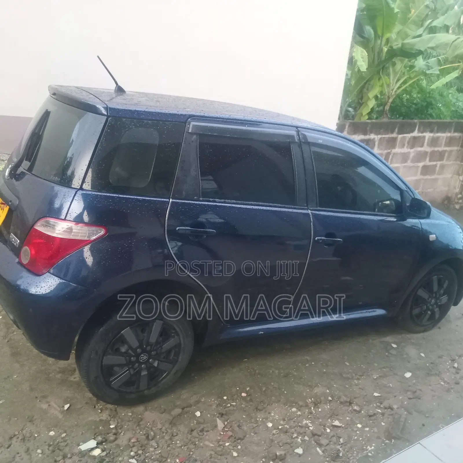 Toyota IST 2006 Blue