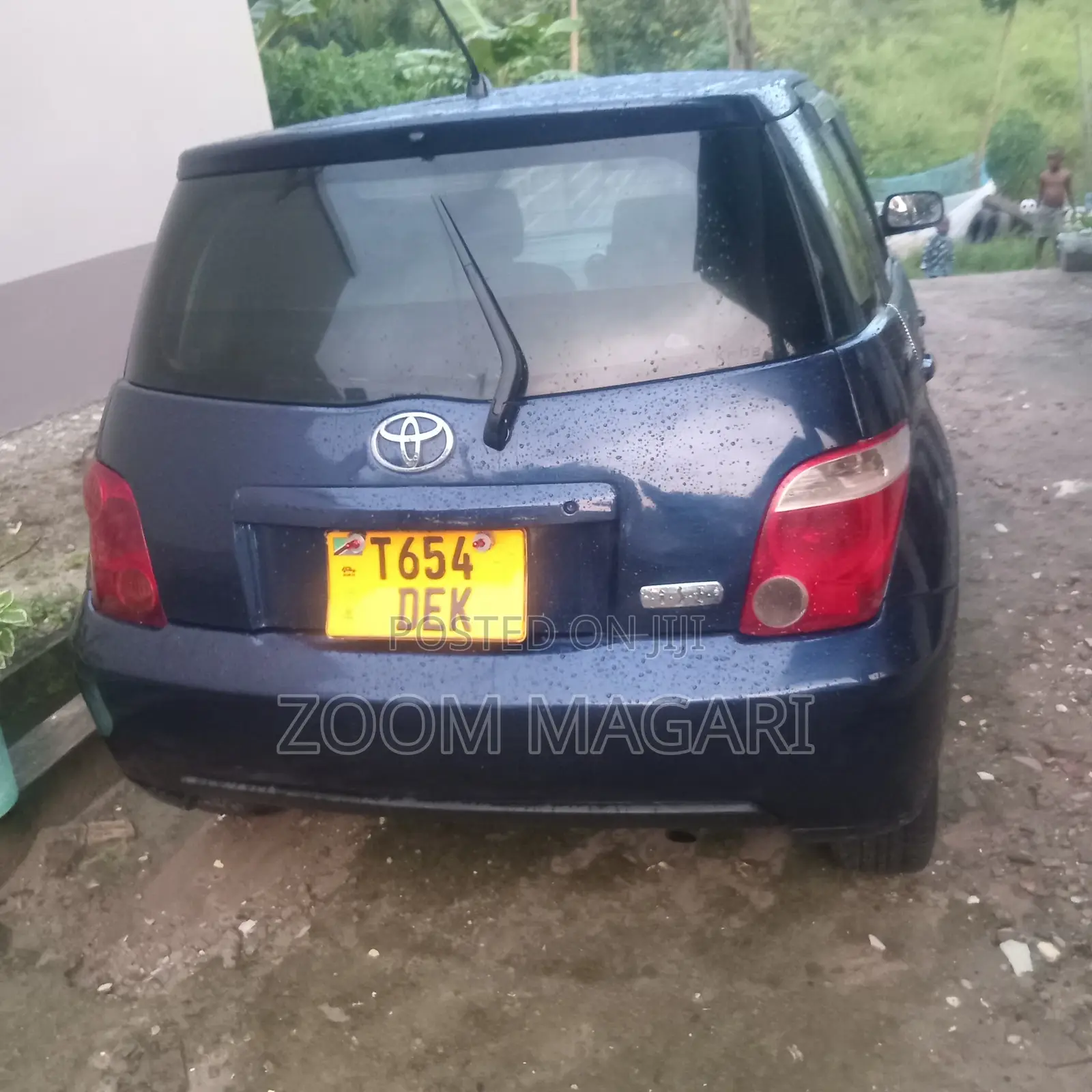 Toyota IST 2006 Blue