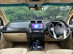 Toyota Land Cruiser Prado 2014 Black