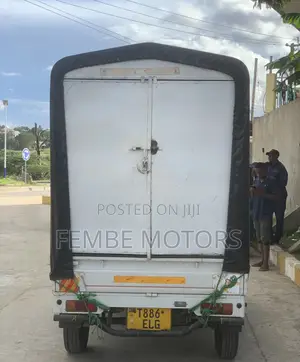 Suzuki Carry