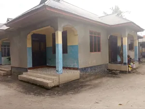 Furnished 10bdrm House in Biriani Real Estate, Chamazi for sale