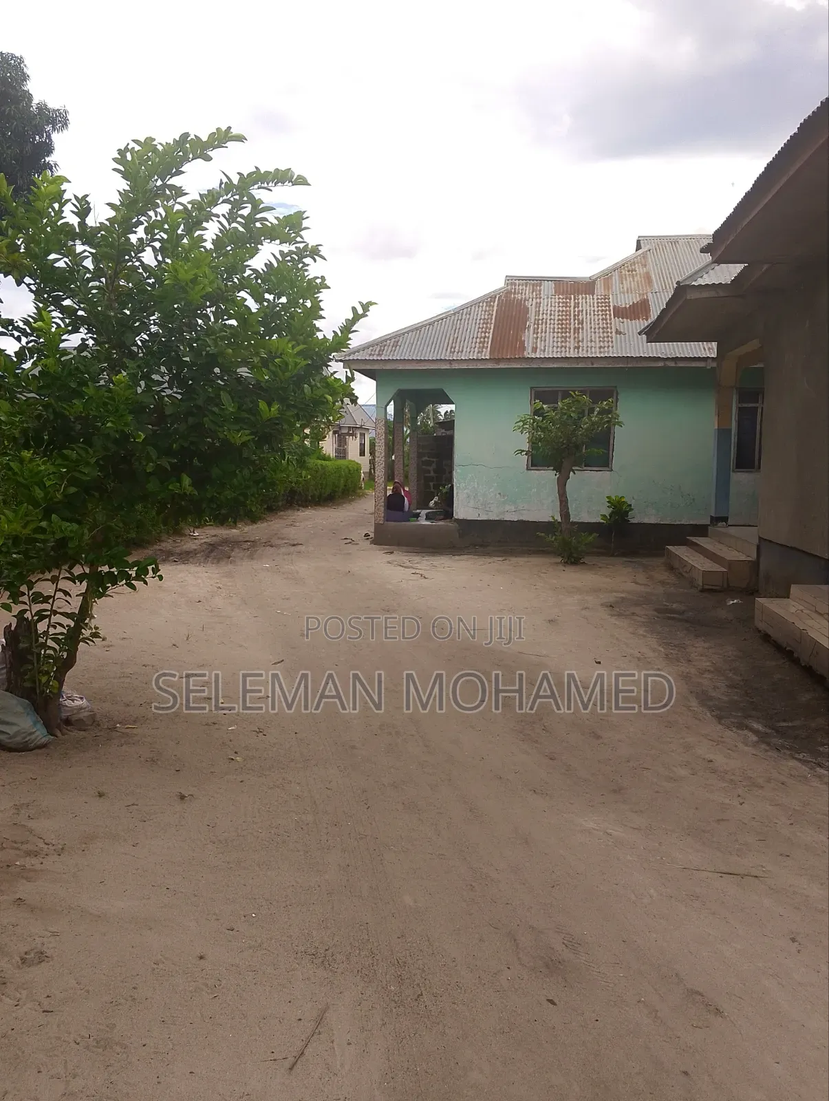 Furnished 10bdrm House in Biriani Real Estate, Chamazi for sale