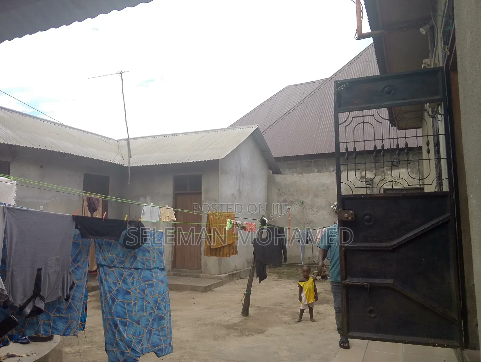 Furnished 10bdrm House in Biriani Real Estate, Chamazi for sale