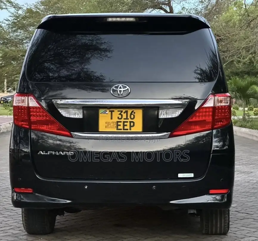 Toyota Alphard 2.4 Petrol FWD 2008 Black