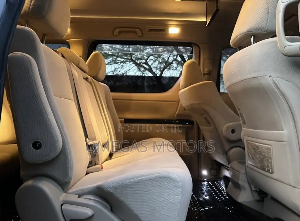 Toyota Alphard 2.4 Petrol FWD 2008 Black