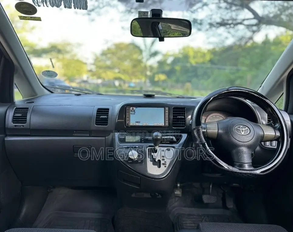 Toyota Wish 2003 Black