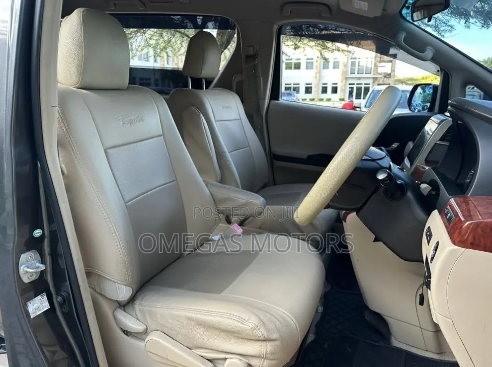 Toyota Alphard 2.4 Petrol AWD 2010 Gray