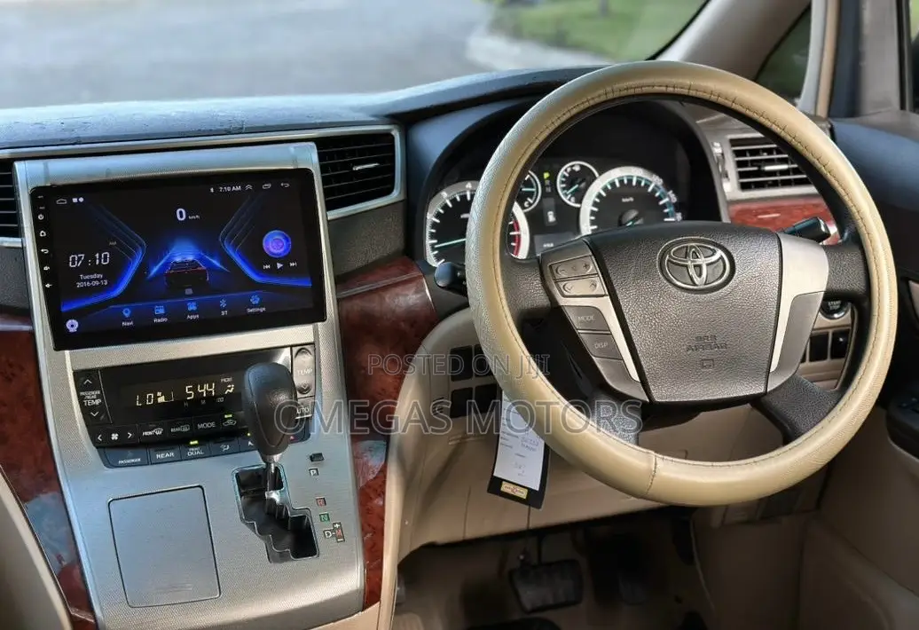 Toyota Alphard 2.4 Petrol AWD 2010 Gray