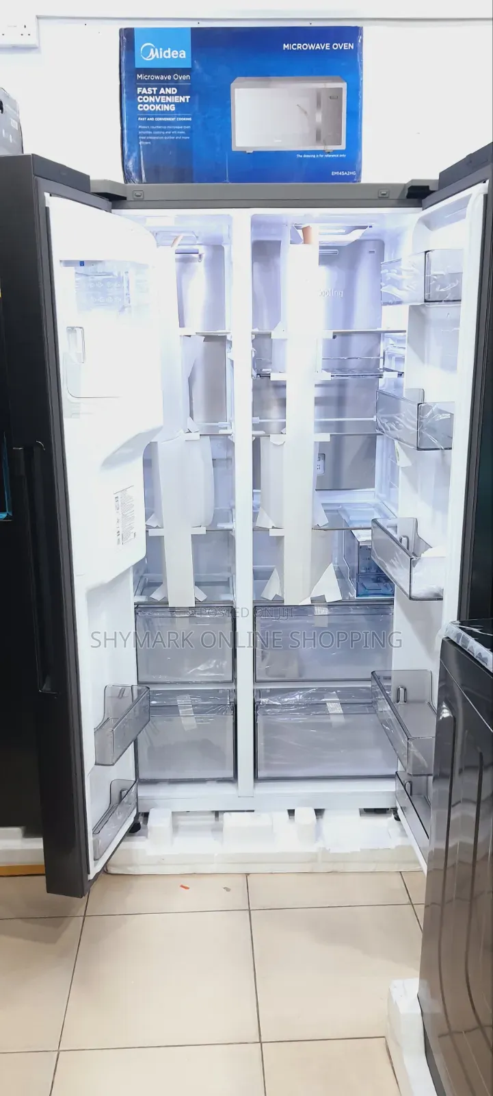 Samsung Bespoke Ai Side-by-Side Refrigerator Family Hub (Rs90f65anf)
