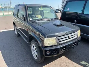 Mitsubishi Pajero 2005 Black