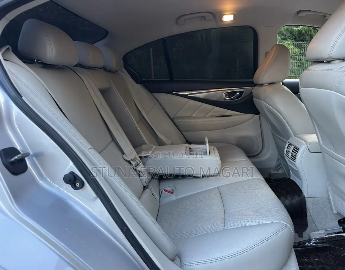 Infiniti Q50 2014 Silver