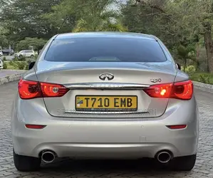 Infiniti Q50 2014 Silver