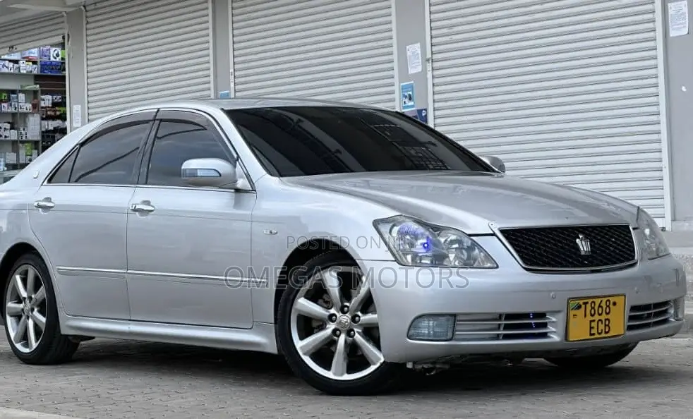 Toyota Crown 2007 Silver