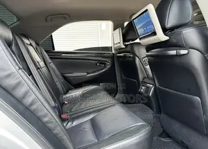 Toyota Crown 2007 Silver