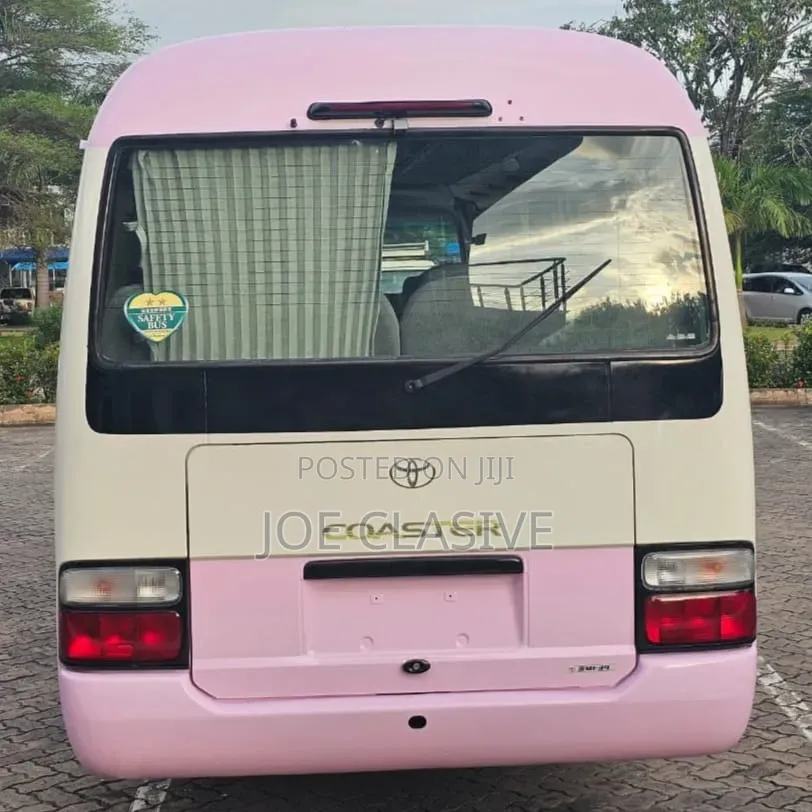 Toyota Coaster 2007
