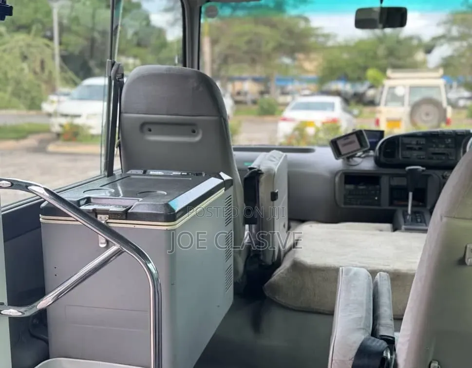 Toyota Coaster 2007