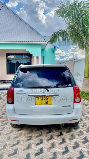 Toyota Raum 1.5 FWD 2004 White