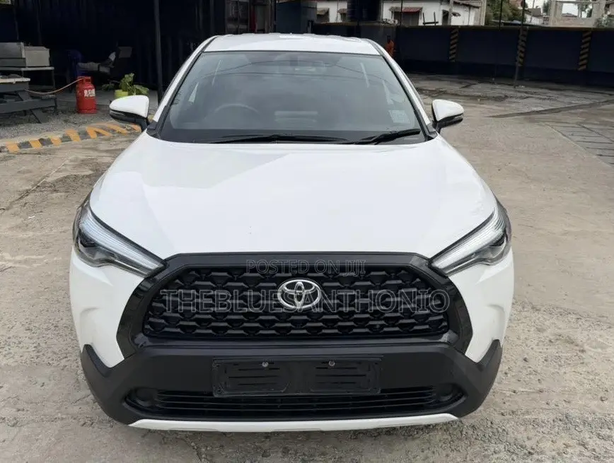 Toyota Corolla Cross 2023 White