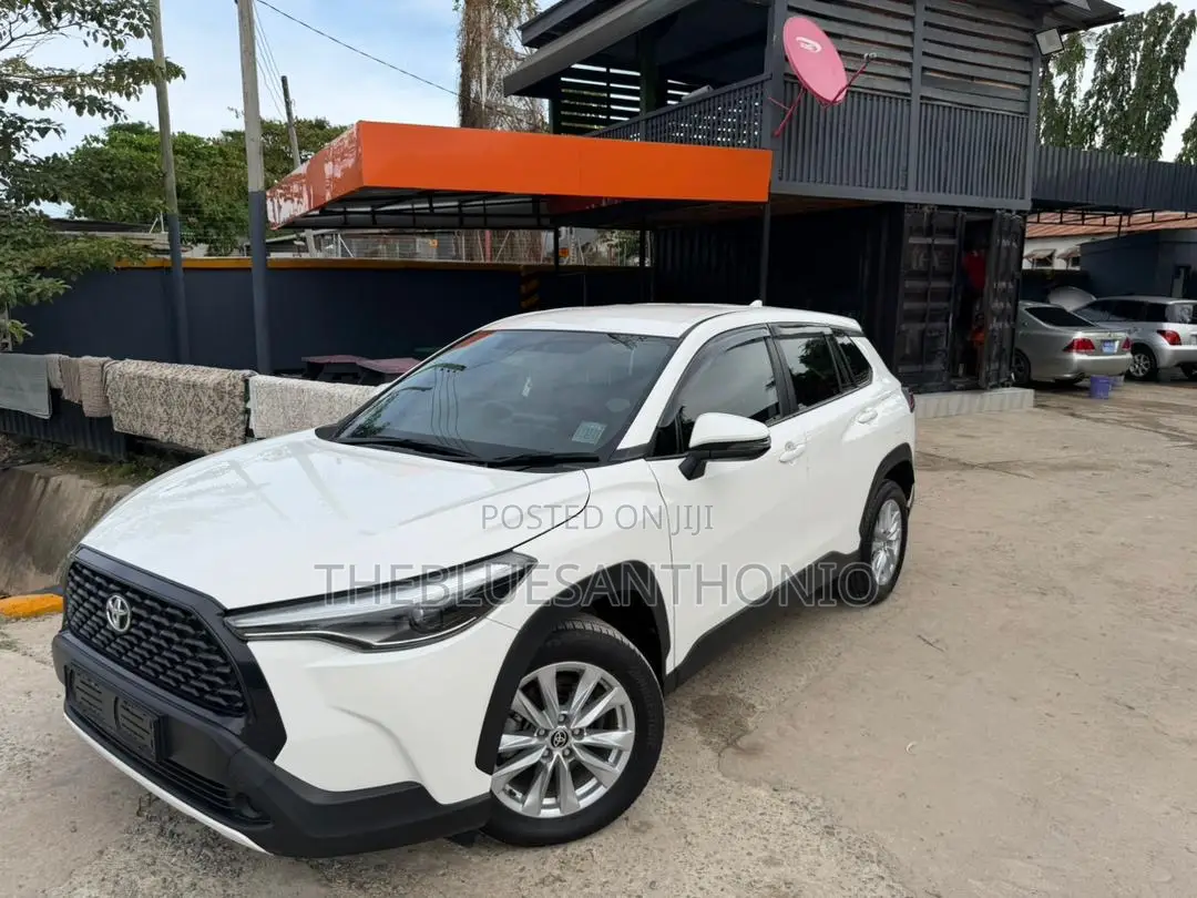 Toyota Corolla Cross 2023 White
