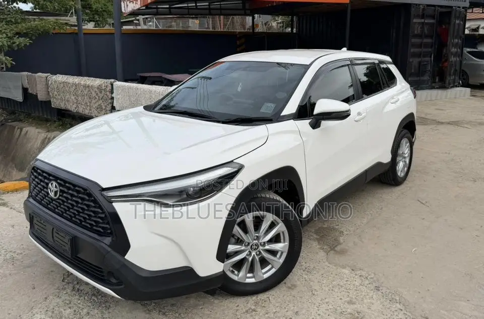 Toyota Corolla Cross 2023 White
