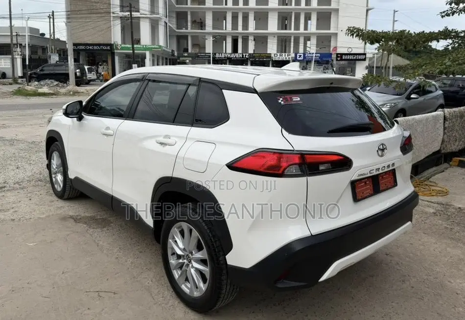 Toyota Corolla Cross 2023 White
