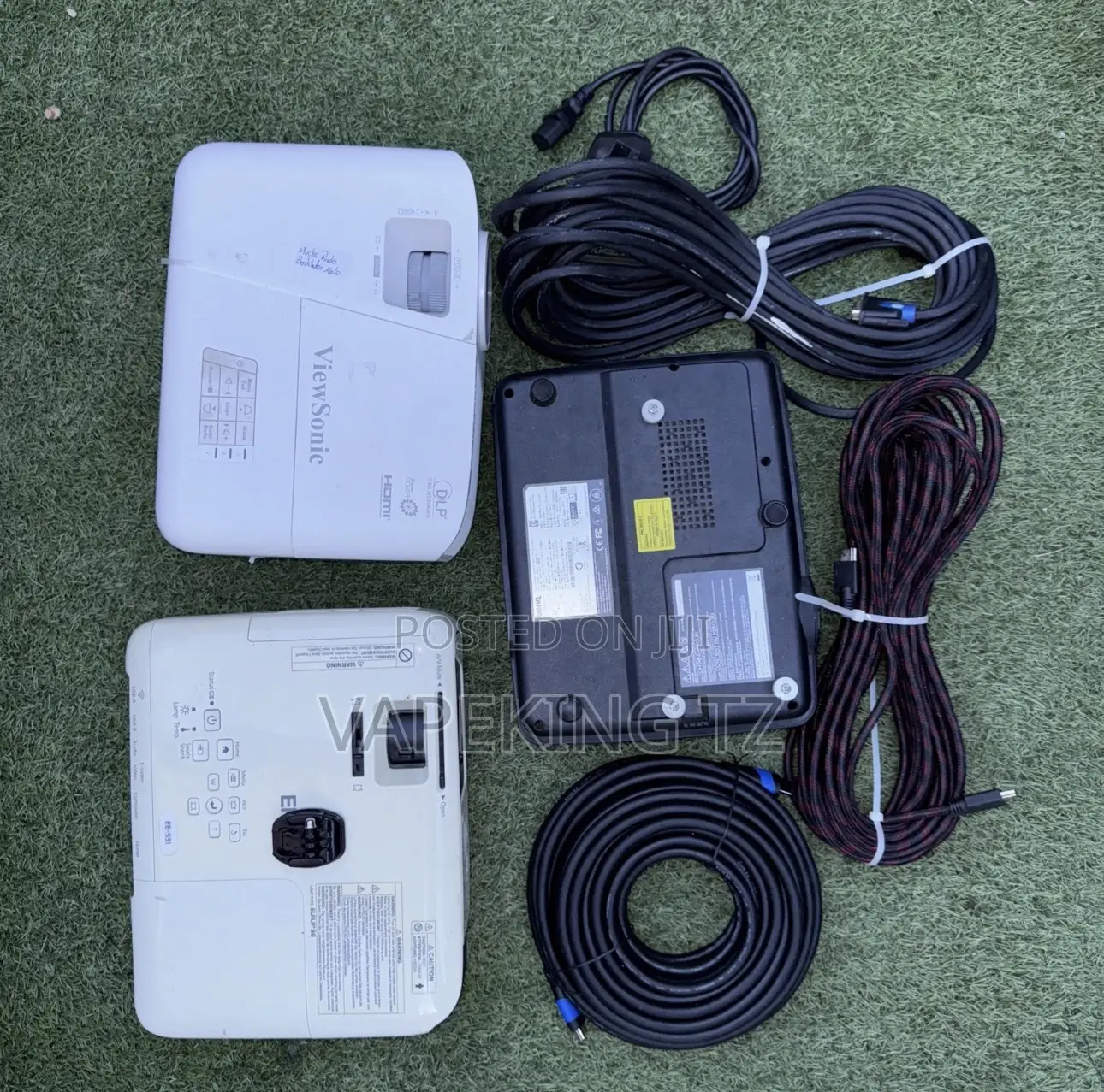 Projector Nzuri Za Kisasa Zipo