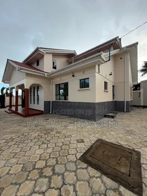 4bdrm House in Tanzania Realestates, Njiro for rent