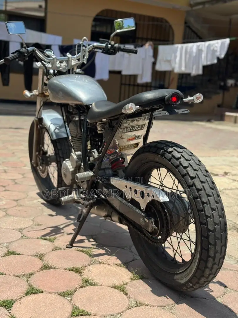 Honda 2012 Silver