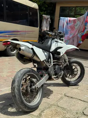 Honda 2008 White