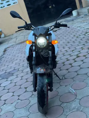 Yamaha 2014 Silver