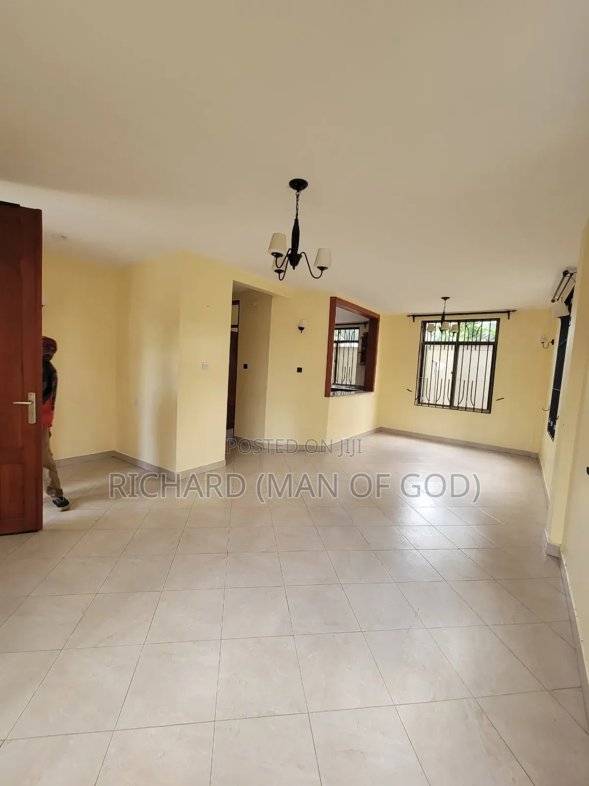3bdrm Apartment in Central Business Area for rent
