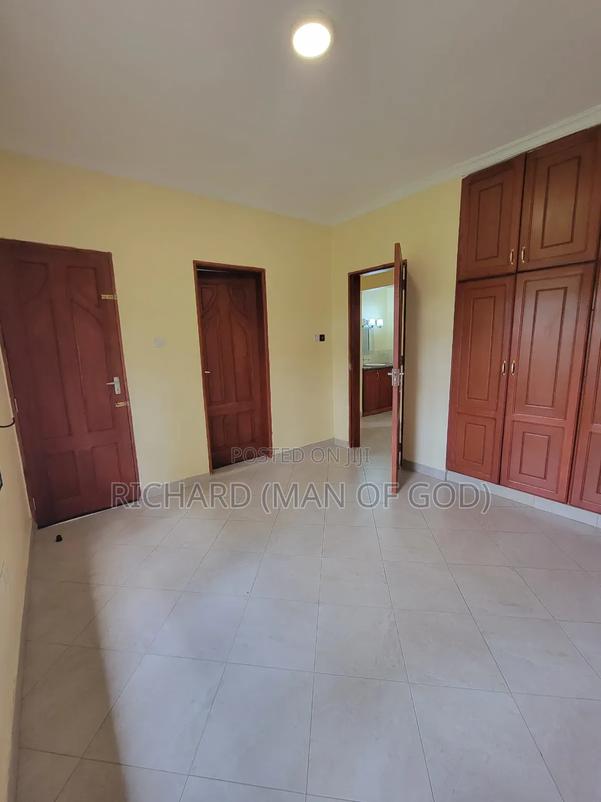 3bdrm Apartment in Central Business Area for rent