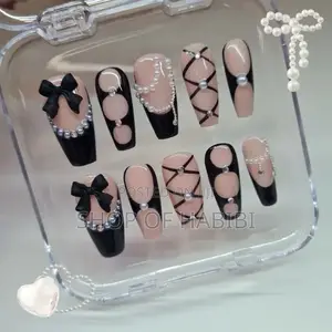 Luxury Press on Nails